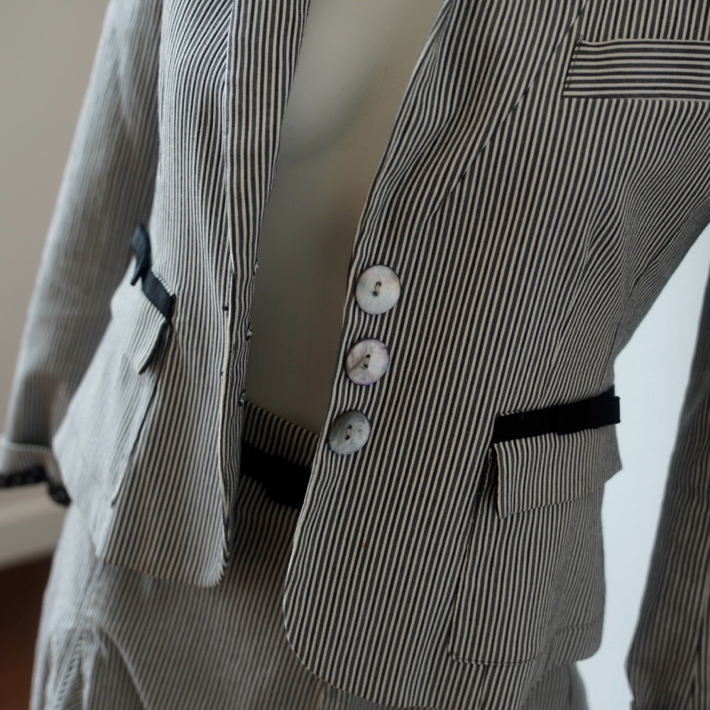 Nanette Lepore Black and White Polka Dot Lined Blazer, Skirt, size 4 - Picture 3 of 12